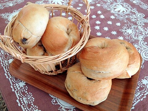 レーズンin☆シナモン風味のベーグル